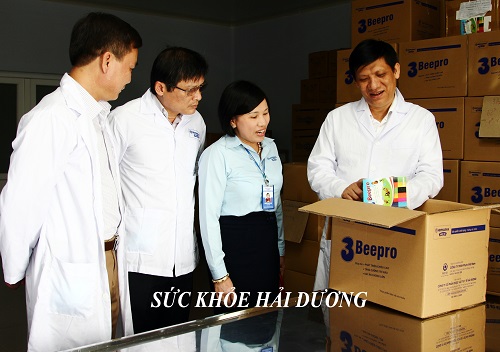 Thứ trưởng Bộ y tế Nguyễn Thanh Long kiểm tra ATVSTP tại Hải Dương